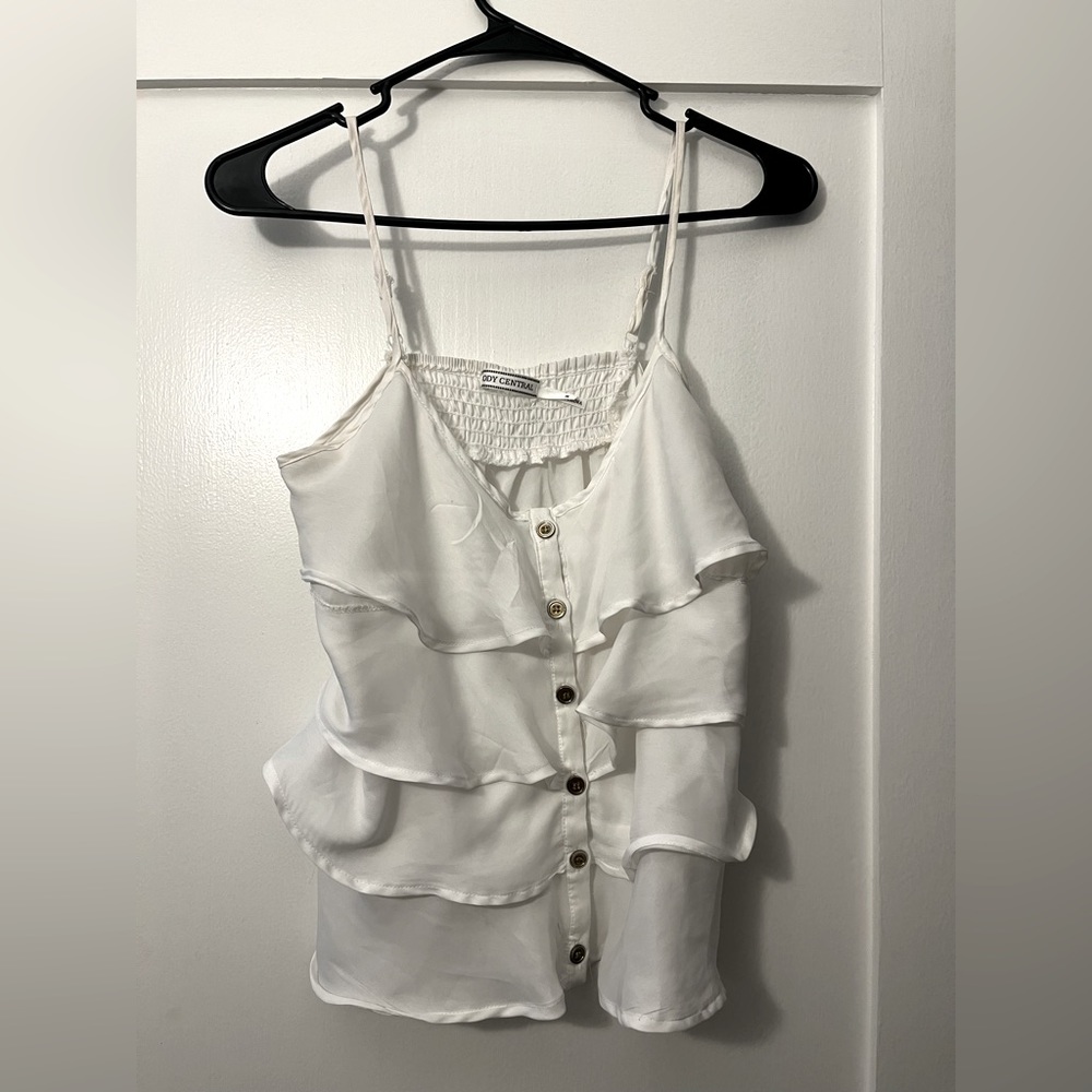 Body Central great summer top. Size small in great shape
